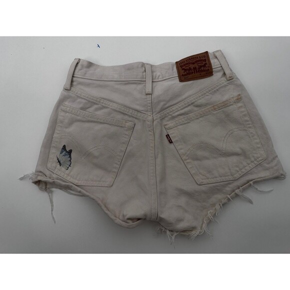 Levi's Women's 501 Cut Off Jean Shorts, Size 24  High Waist Washed Indigo‎ - Picture 8 of 9